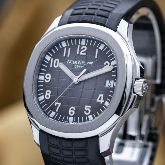 Patek Philippe Aquanaut 5167A-001 Image 2
